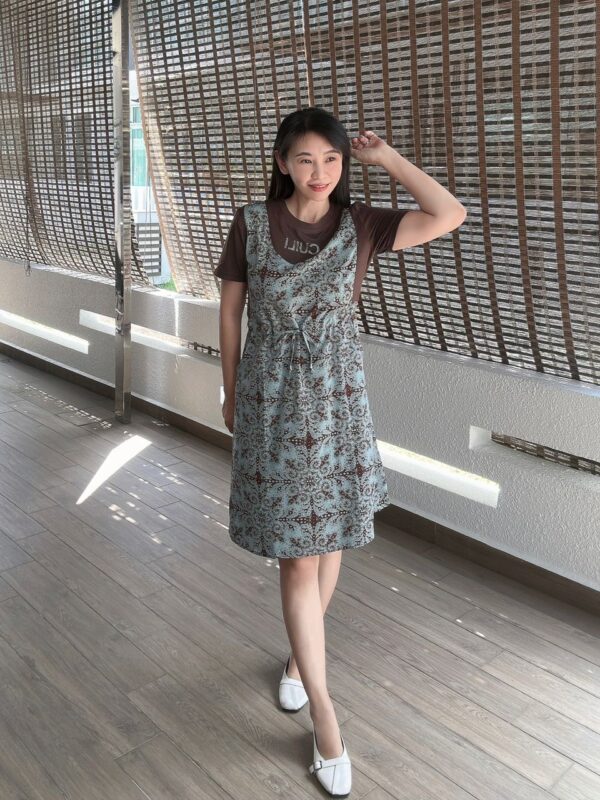 CUILI Fake Two Piece Drawstring 民族风假两件口袋小裙 - Image 3