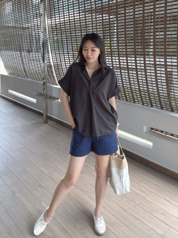 Batwing Black Shirt 简约黑衬衫 - Image 4
