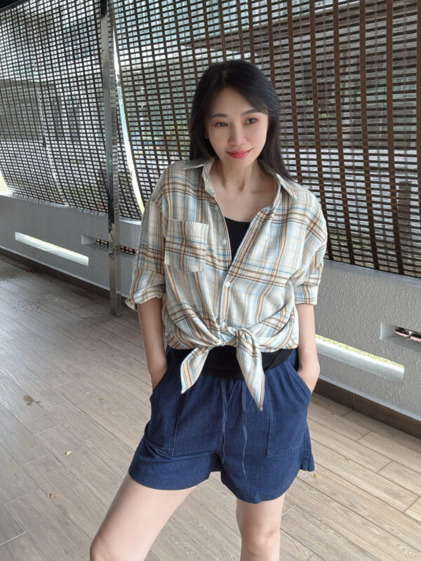 Classic Grid Check Shirt 经典格仔衬衫 - Image 3