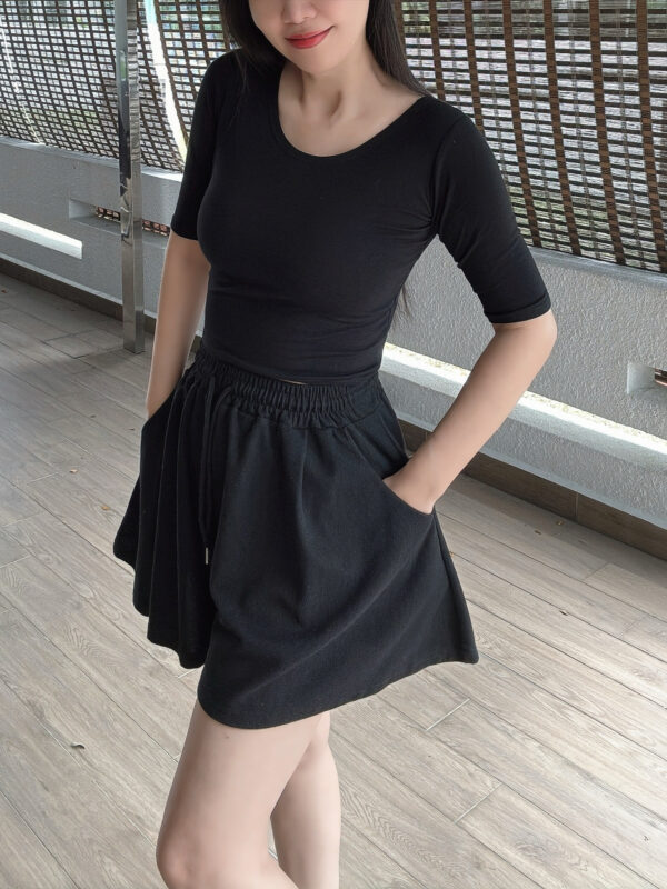 MOIE Short Skirt Pants 四分裙裤 - Image 4