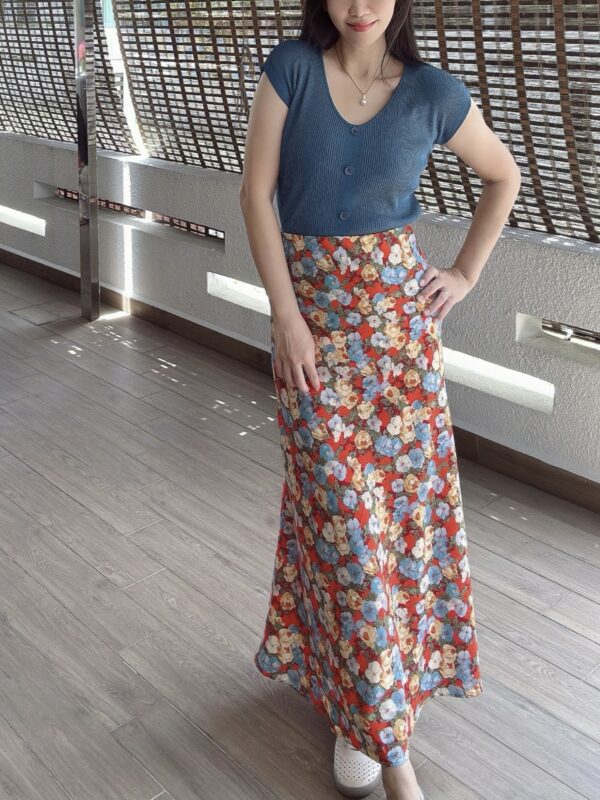 High Waist Floral Mermaid Hem Skirt 高腰碎花鱼尾半裙 - Image 2