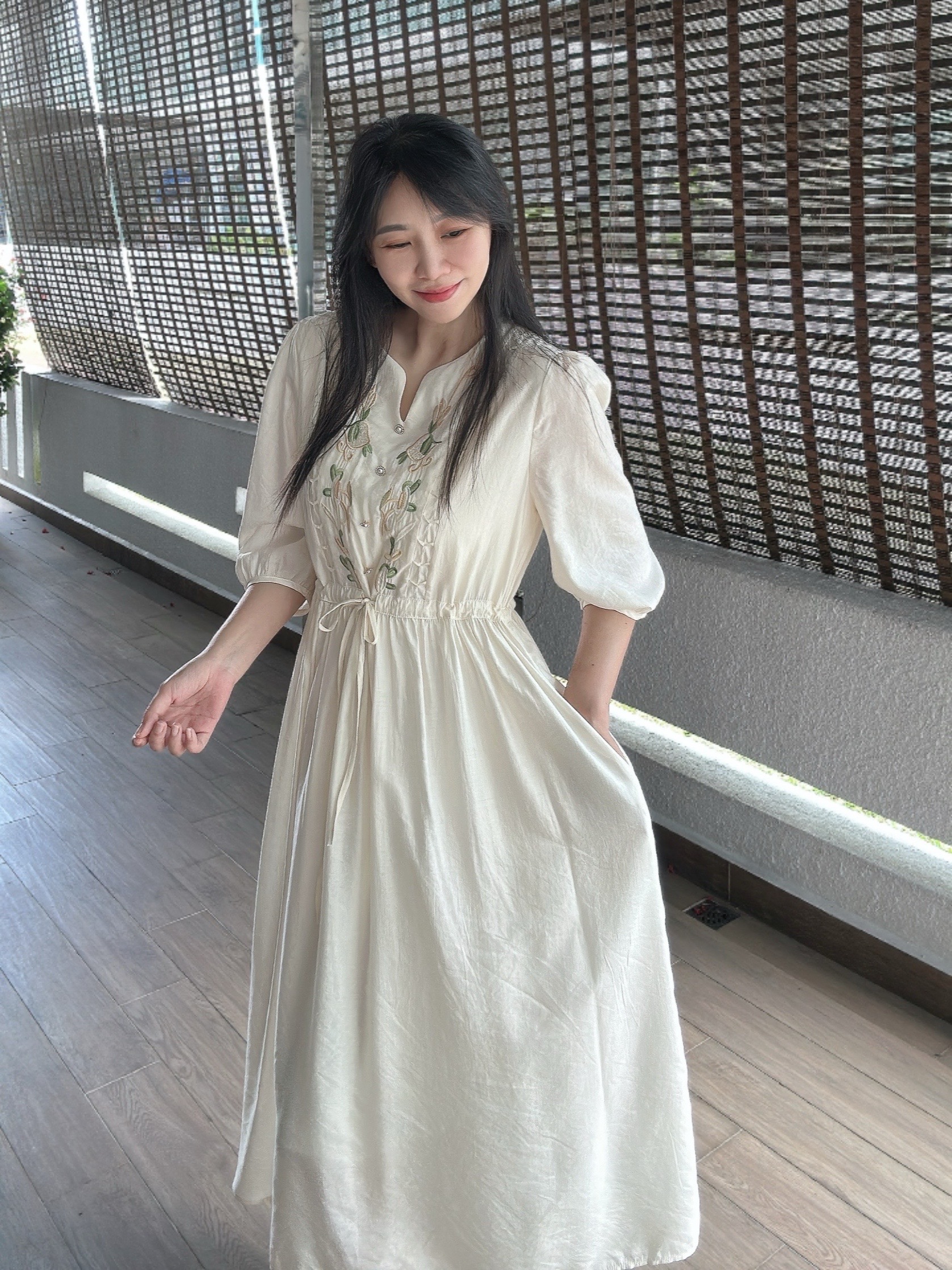 NIAN XIA Ivory Embroidered Tie Dress 念夏新中式拉绳连裙