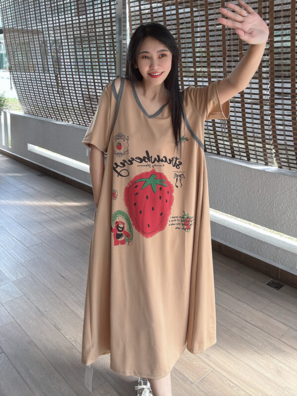 Strawberry OVERSIZE Pocket Lazy Dress 草莓 潮版设计感口袋懒人裙 - Image 5