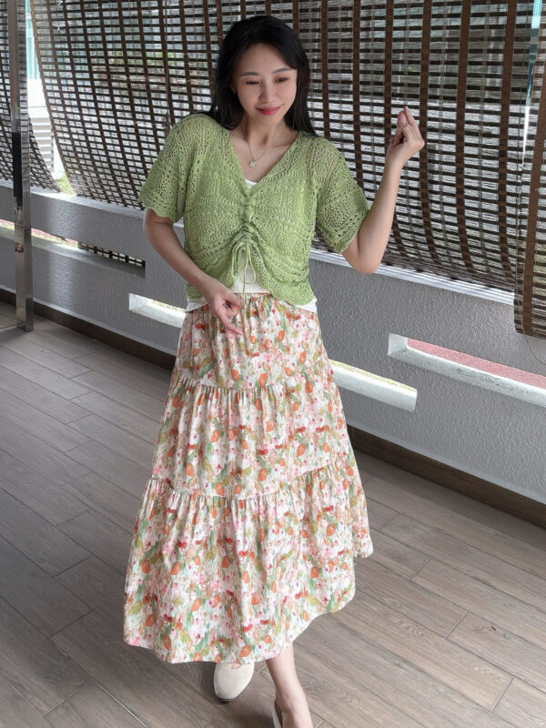 Spring Floral Watercolour Tiered Skirt 春日水彩碎花半裙 - Image 2