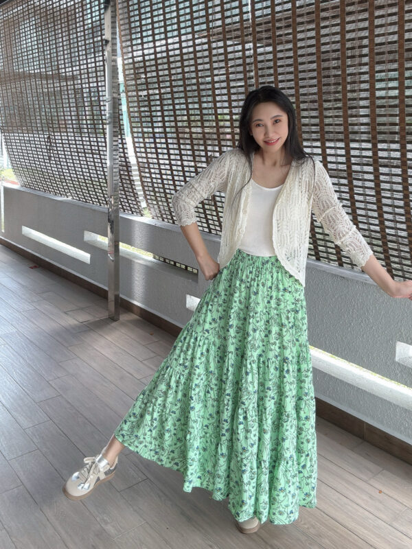 Green Floral Feminine Skirt 绿意 浪漫碎花大摆裙 - Image 3