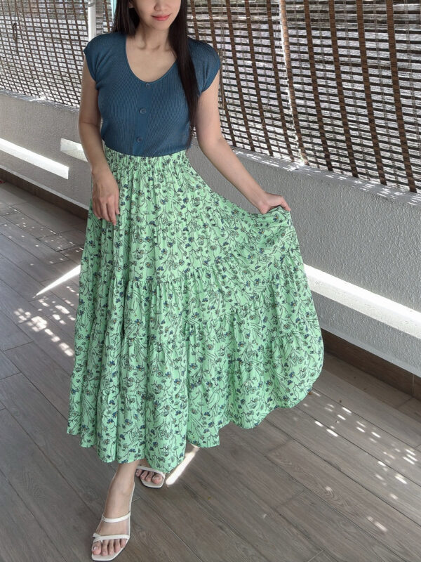 Green Floral Feminine Skirt 绿意 浪漫碎花大摆裙 - Image 7