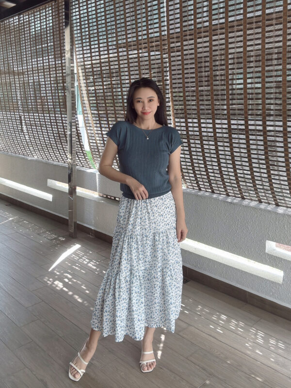 Embroidered Gentle Blue Floral Splice Skirt 刺绣三层拼接蓝碎花半裙 - Image 8