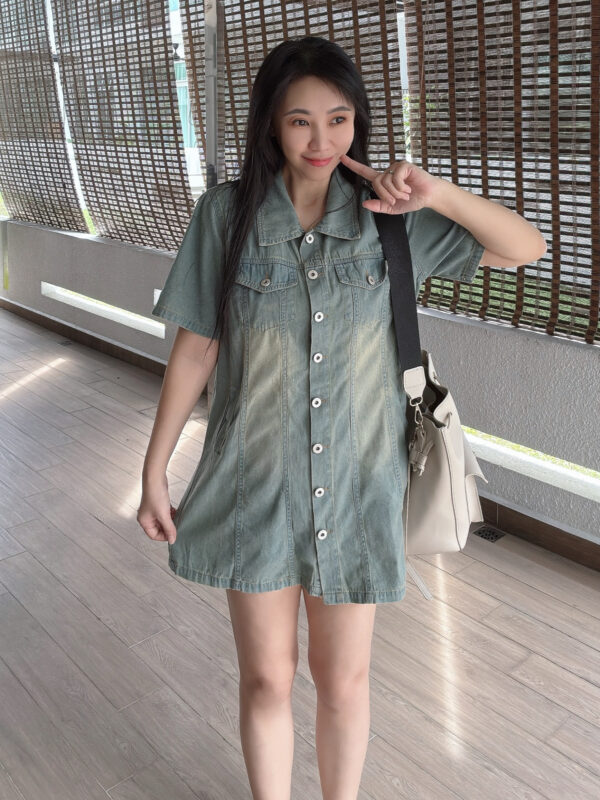 Mid-length Jeans Shirt 中长牛仔衬衫 - Image 4