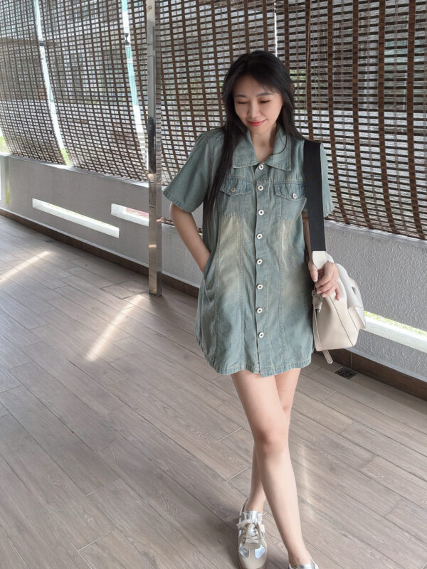 Mid-length Jeans Shirt 中长牛仔衬衫 - Image 2
