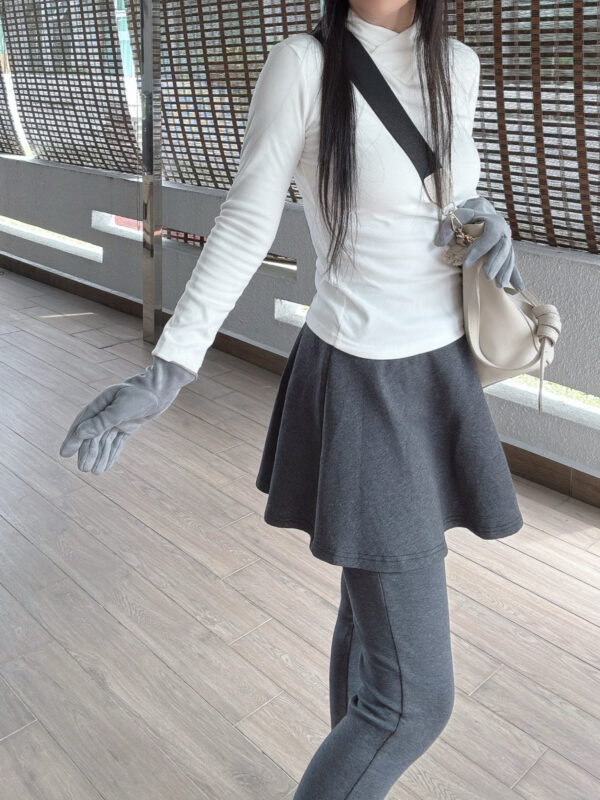 PREORDER - Fleece-lined Warm Fake Two-piece Skirt Pants 显瘦加绒保暖假两件裙裤 - Image 5