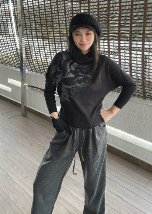 Autumn Cowl Neck Printed Knit Sweater 堆堆领秋季蝙蝠袖针织衫
