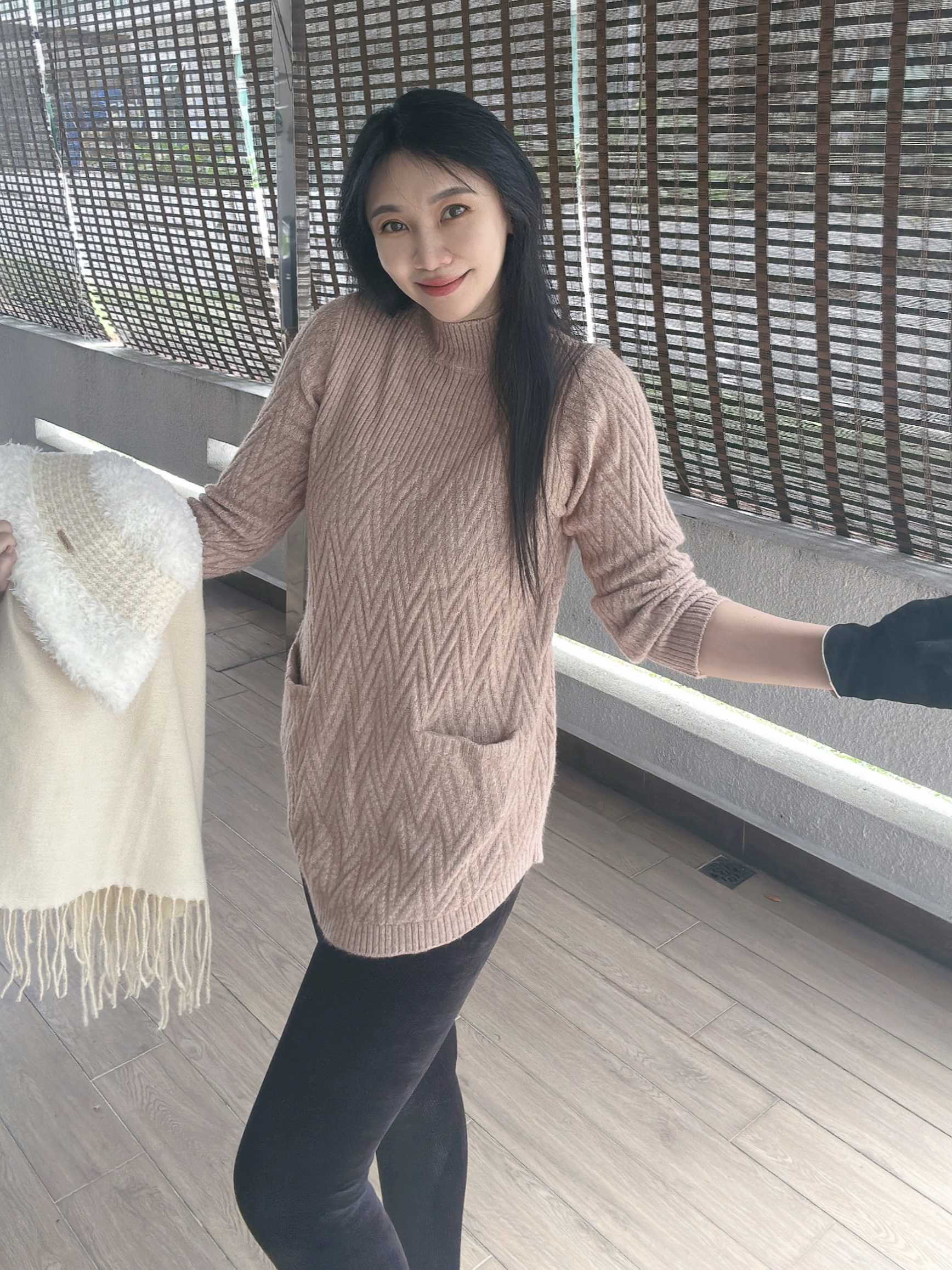 Oatmeal Latte Mid-length Thick Knit Sweater 过臀中长针织厚毛衣