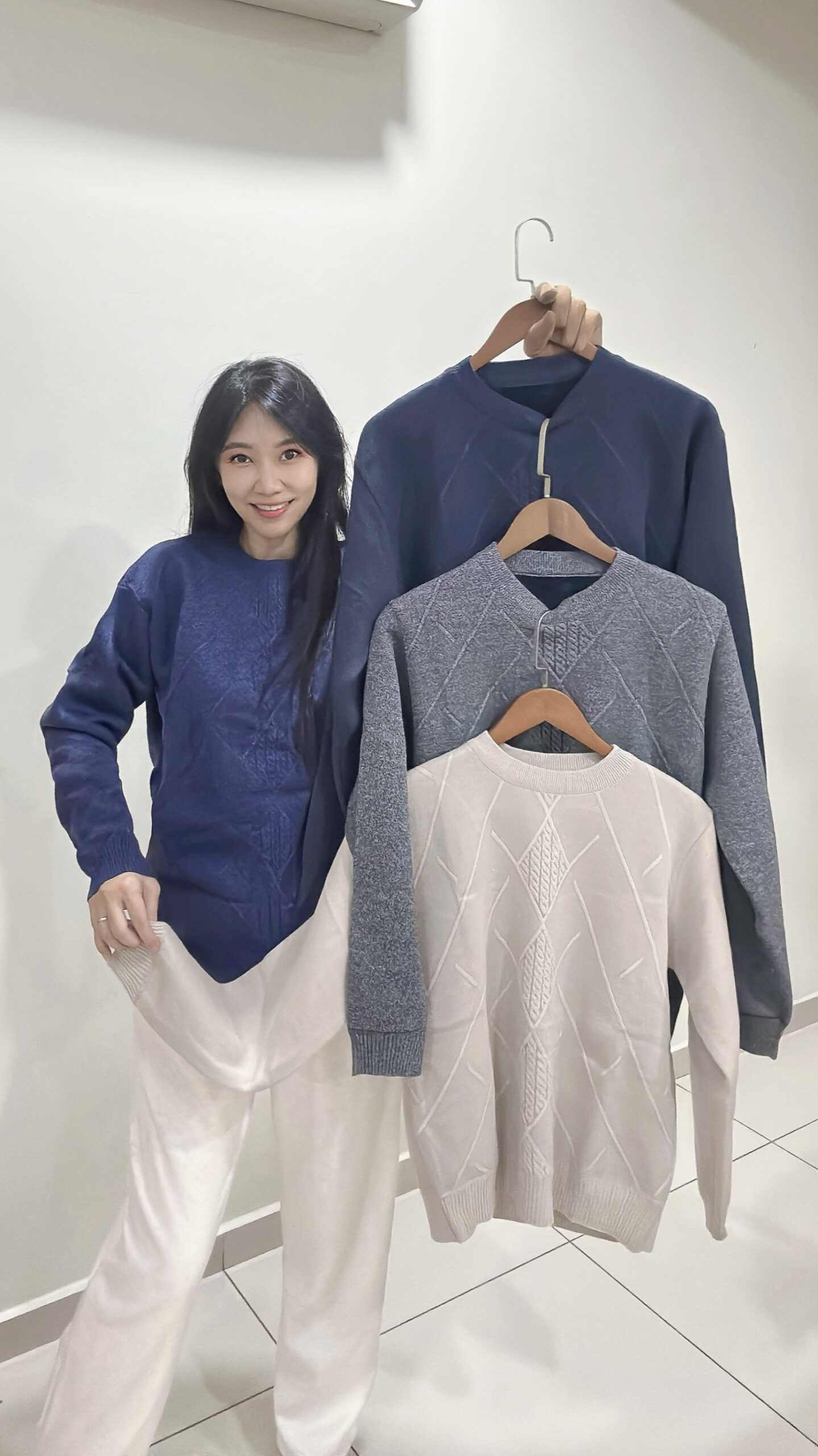 Unisex Classic Diamond Jacquard Fleece Lined Sweater 男女通穿经典菱格加绒毛衣