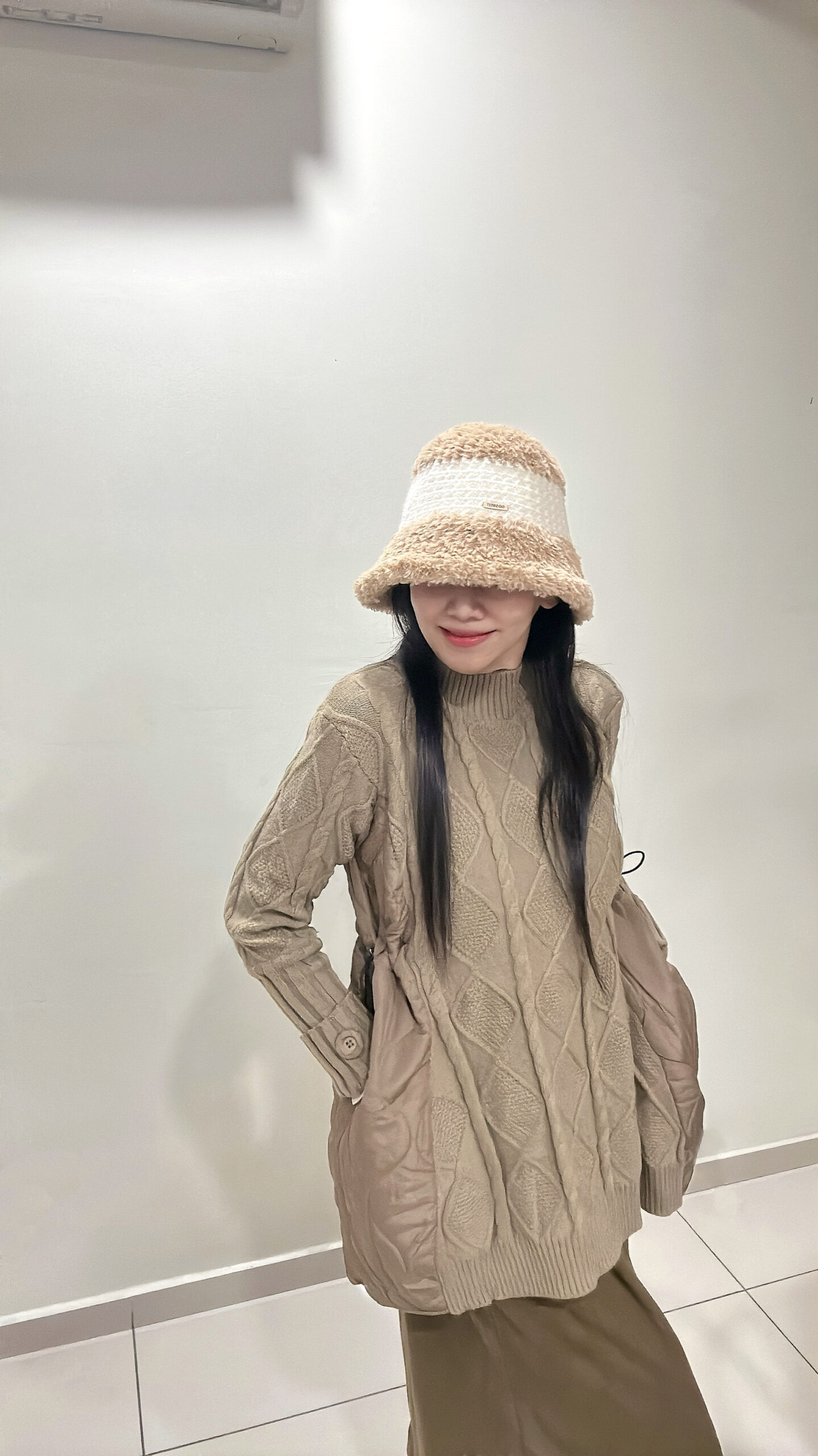 (Armygreen) Loose Patchwork Knit Padded Sweater With Side Drawstring 冬季麻花针织拉绳拼接夹棉毛衣 (军绿)